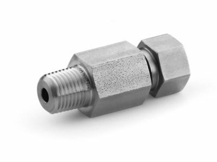 316 Stainless Steel Swagelok Medium Pressure Tube Fitting, Male Connector, 1/4 in. Tube OD x 1/4 in. Male NPT