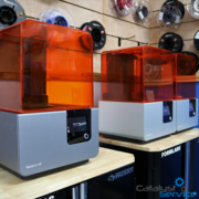 Square Formlabs + Logo.png