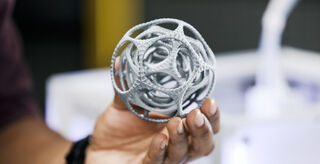 Ultimaker-3-print-example.jpg