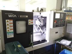 CNC machining 右1.jpg