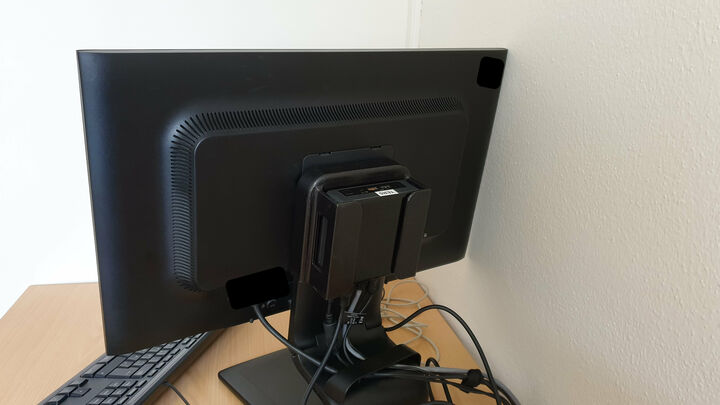 Buy Intel© NUC™ Mount for HP© ZR2330w 