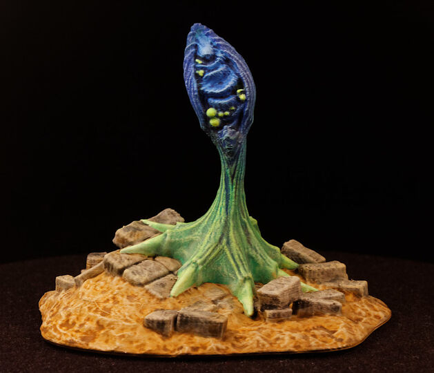 Tabletop plant: "Claw Root" (Alien Vegetation 32)