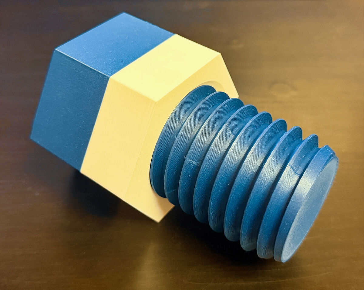 Edit Screw Fidget Side.jpg