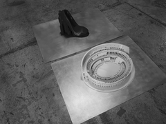 Colloseum_and_Shoe_B_W.png