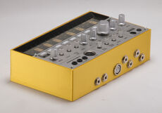volca case max gold rear top with bass.jpg