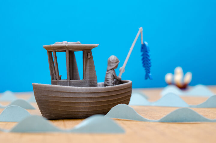 LEO the little fishing boat (visual benchy)
