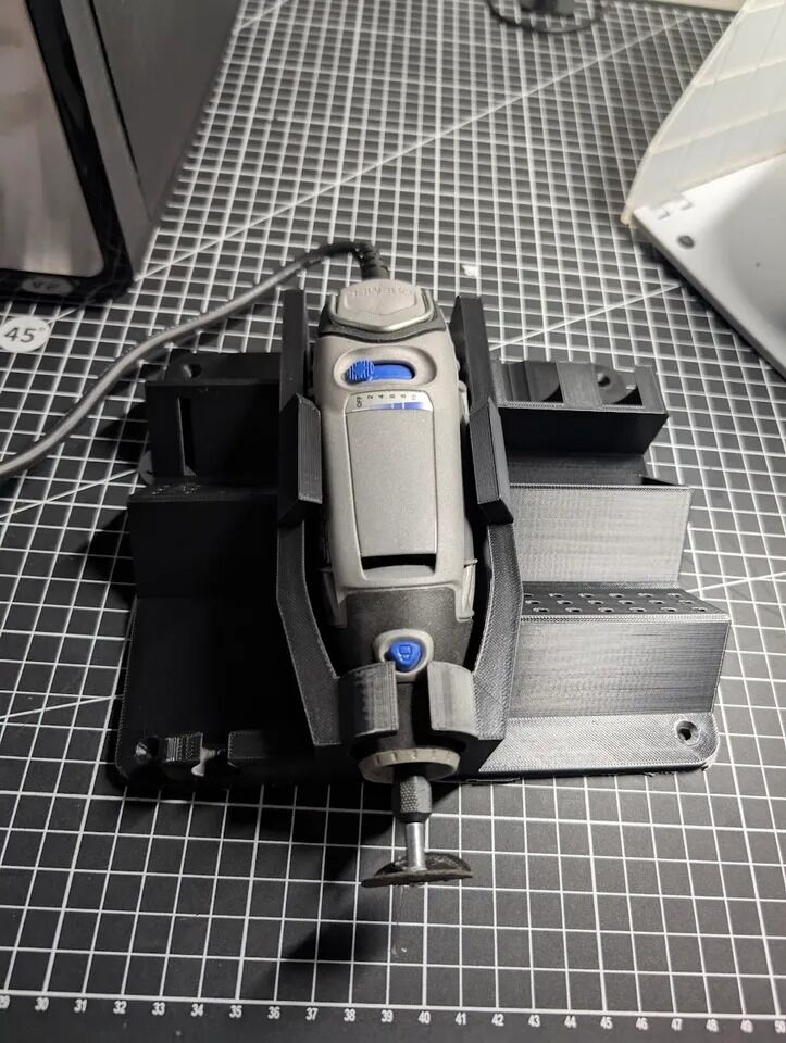 download - 2025-12-06T140401.703.jpg