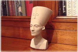 Nefertiti.jpg