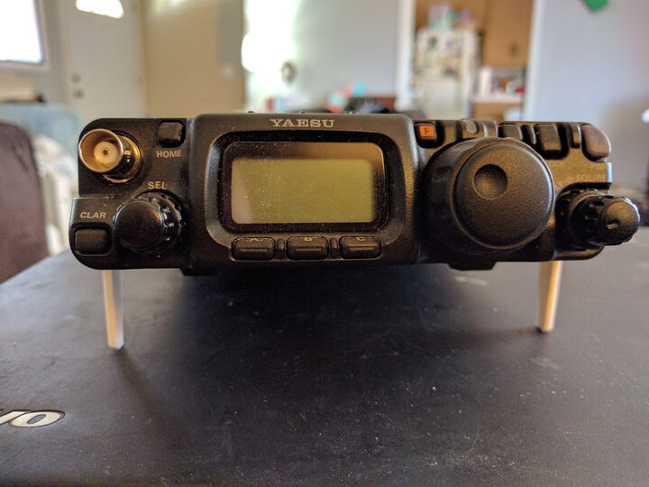 Yaesu FT 817 ND Front Feet - 3D Printable Model on Treatstock