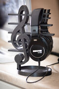 Headphone stand-1.jpg