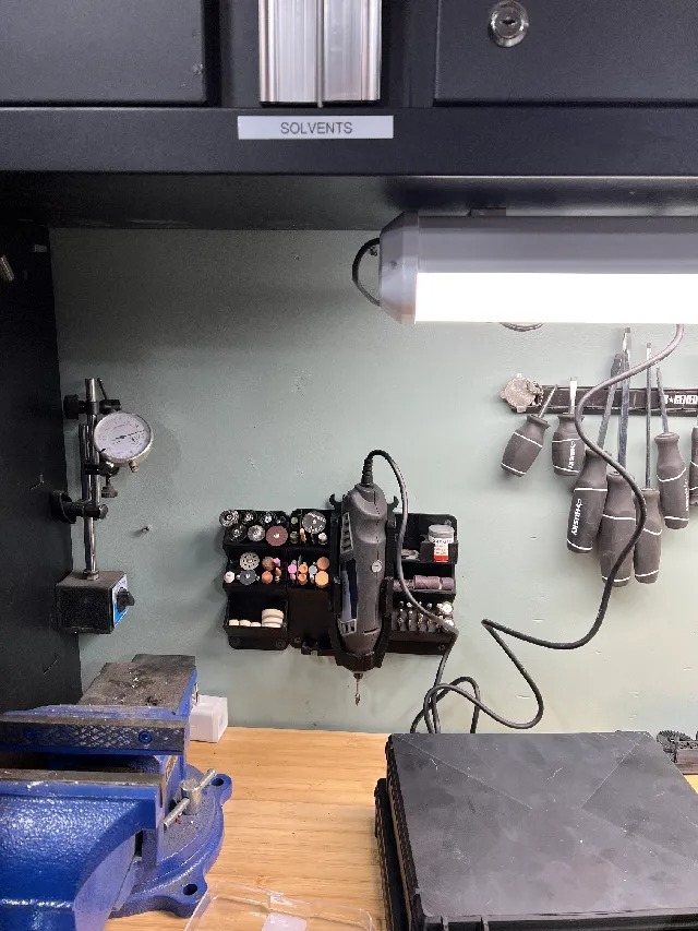 download - 2025-12-06T140401.716.jpg