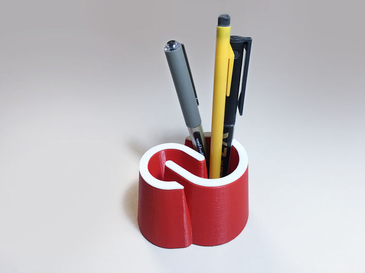 Creative Cloud pencil pot