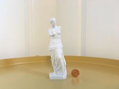 Venus_de_Milo.JPG