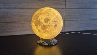 SKU 0017 - Månlampa 17 cm inkl. månbas.jpg