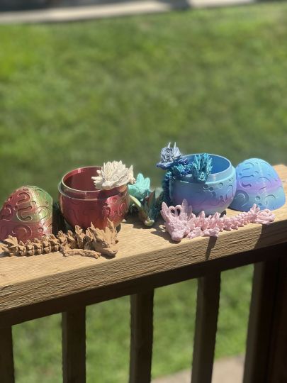 Mystery Egg – Includes 3 Articulated Flexi Dragons (Random Colors)