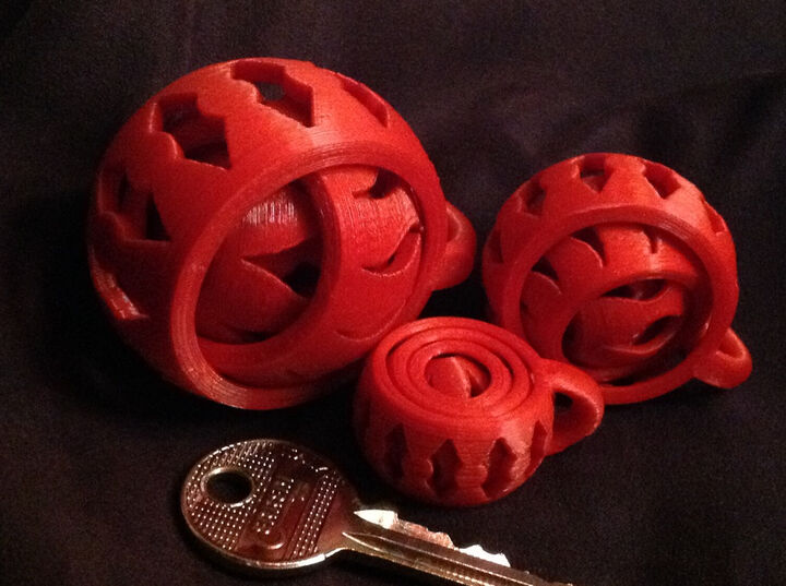 gyroscopic " open-work " keyring collection