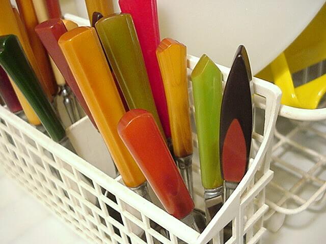 Bakelite handles on kitchen appliances