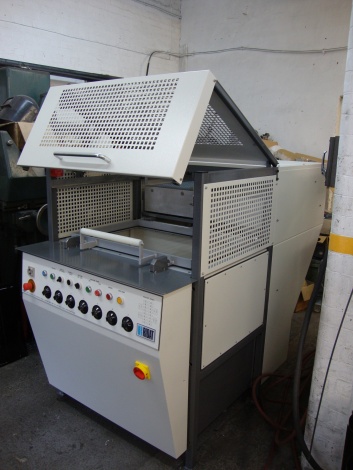 2420SM #Semi-Manual-Vacuum-Forming-Machine.jpeg